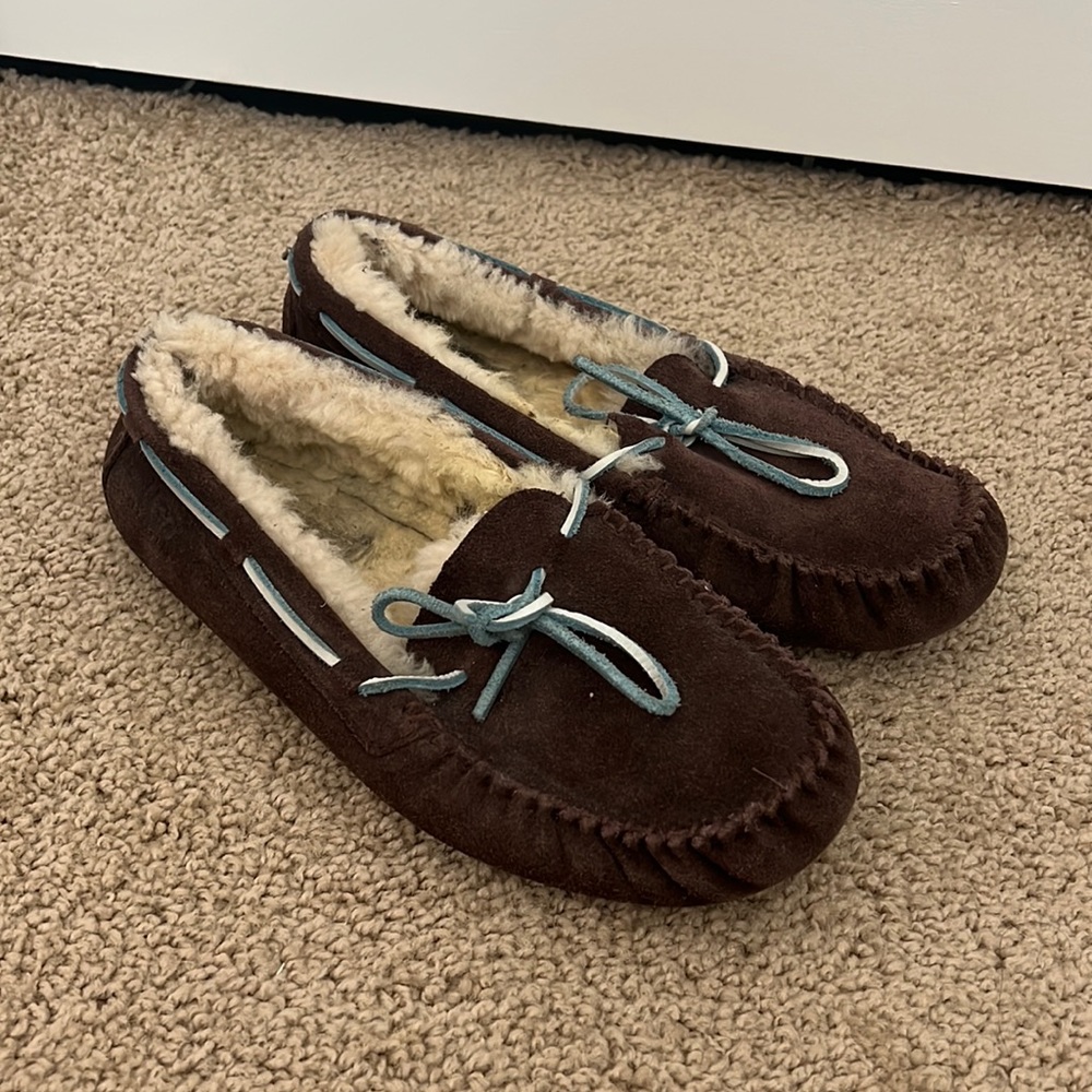 Ugg Australia Women’s Dakota Moccasins